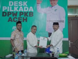 Dua Bakal Calon Gubernur Aceh Serahkan Formulir Pendaftaran ke PKB