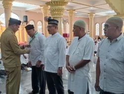 Pj Bupati Aceh Selatan lepas Calon Jamaah Haji