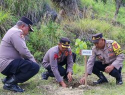 Polres Aceh Selatan Tanam 1000 Pohon di Puncak Gemilang