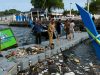 Bersama DLHK, Pj Wali Kota Sabang bersihkan Sampah di Teluk Sabang