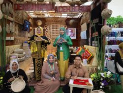 Istri Pj Gubernur Kunjungi Stand Aceh di Kriyanusa 2024