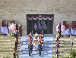 Kirab Bendera Merah Putih dari Monas ke IKN Cetak Sejarah Jadi Rute Terpanjang