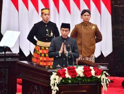Presiden Jokowi Sampaikan Permohonan Maaf dan Serahkan Mandat Kepada Presiden Terpilih