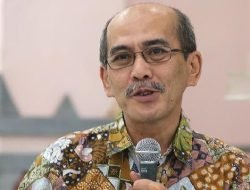 Kabar Duka, Ekonom Senior Faisal Basri Meninggal Dunia