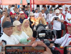 Ratusan Siswa Antusias Sambut Kirab Api Obor di Aceh Tengah