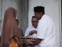 Bacawabup Abdul Hamid (Apong) Santuni Ratusan Korban Angin Kencang di Aceh Timur