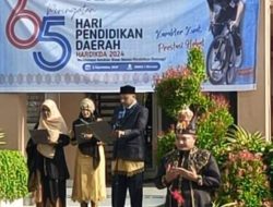 Upacara Peringatan Hardikda Berjalan Khitmat, Kepala SMAS Muslimat Samalanga Pimpin Doa