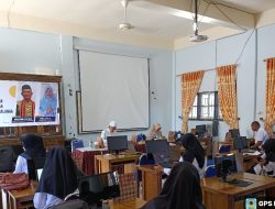Guru SMAS Muslimat Samalanga Ikuti Pelatihan Pembuatan Bahan Ajar Menggunakan Canva dan AI