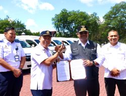 Pj Gubernur Safrizal Apresiasi Kementerian Perhubungan Bantu 480 Minibus untuk PON