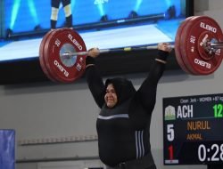 Rebut Medali Emas, Nurul Akmal Pecahkan Rekor PON