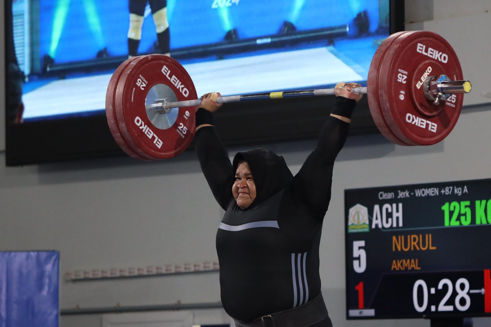 Lifter internasional asal Aceh, Nurul Akmal