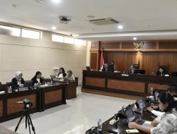 KPPU Denda PT Morula Indonesia