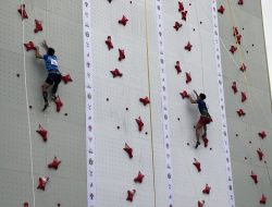 Akibat Hujan, Pertandingan Cabor Panjat Tebing Diundur