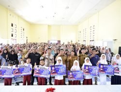 2.371 Pelajar Aceh Selatan Terima Beasiswa PIP Usulan Teuku Riefky Harsya