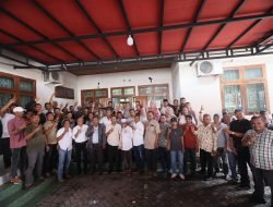 Tim Pemenangan Mualem – Dek Fadh Gelar Rapat Koordinasi Perdana di Banda Aceh