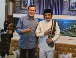 Cawagub Aceh Dek Fad Silaturrahmi ke Rhoma Irama