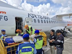 TNI Angkatan Udara Amankan Logistik Pemilu di Natuna untuk Pilkada 2024