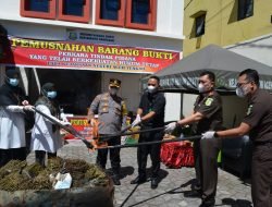 Kejaksaan Aceh Tengah Musnahkan Barang Bukti dari 43 Perkara