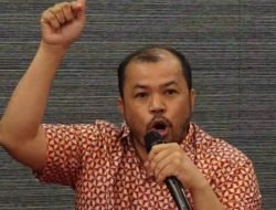 Jubir Bustami – Fadhil Tak Setuju KIP Rahasiakan Panelis Debat