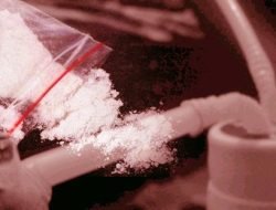 Polresta Tangkap Pengedar Sabu Modus Tempel di Trotoar