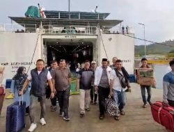 Saat Kapal Aceh Hebat 1 Jadi ‘Ajang Curhat’ Warga Selama 14 Jam