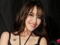 Ayu Ting Ting Ungkap Alasan Tak Mau Operasi Plastik