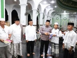 Pj Bupati Launching Beut Kitab Santri Pesantren Al Fauzul Kabir