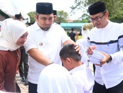 Pemkab Aceh Besar Santuni 92 Anak Yatim Saat Maulid Akbar