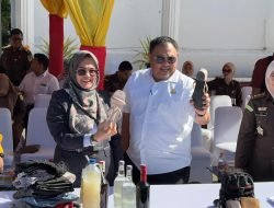 Kejari Banda Aceh Musnahkan Barang Bukti, Termasuk Kondom