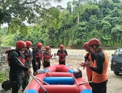 Hari Kedua, Dua Regu Lakukan Pencarian Kepada Korban Hanyut Terbawa Arus Sungai Lawe Alas