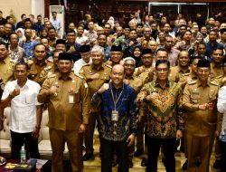 Pj Gubernur Safrizal Serahkan DIPA dan TKD Tahun 2025, Total Rp46,98 Triliun