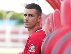 Chechu Meneses Resmi Gabung Malut United, Siap Perkuat Lini Belakang