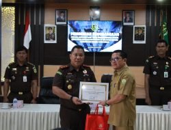 13 Instansi Peroleh Penghargaan dari Kejari Aceh Besar