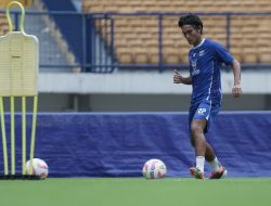 Kembali Ke Persib, Zalnando Merasa Pulang Ke Rumah