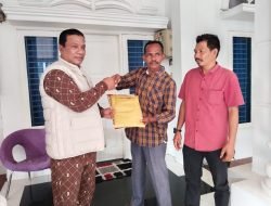 HRD Serahkan Hadiah Rp50 Juta untuk Penangkap Pelaku Politik Uang di Bireuen