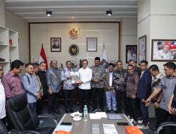 Bertemu Wamen, Pj Gubernur Safrizal Sebut Pilkada Berjalan Baik dan Lancar