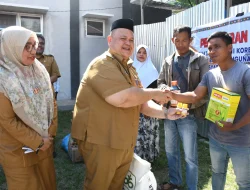 Pemkab Agara Salurkan Bantuan PENA dan BBR