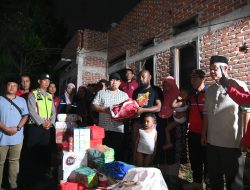 Pj Bupati Iswanto Antar Langsung Bantuan Masa Panik untuk Korban Kebakaran di Lamtadok