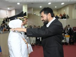 Muzakir Manaf Lantik Wali Kota dan Wakil Wali Kota Banda Aceh