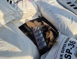 Bea Cukai Cegah Peredaran Rokok Ilegal dengan Modus Pengiriman Pupuk