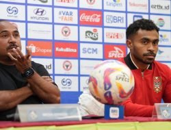 Yance Sayuri Siap Tempur Lawan Semen Padang