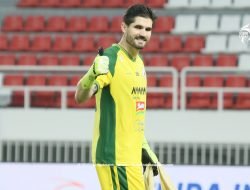5 Kiper Dengan Penyelamatan Terbanyak Di BRI Liga 1: Didominasi Legiun Asing