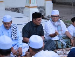 Bupati Aceh Besar Muharrram Idris Hadiri Buka Puasa Bersama di Dayah Misbahul Fata