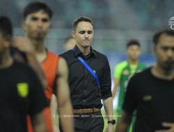 Persebaya Gagal Kalahkan PSIS Di Menit Terakhir, Munster Kecewa Berat