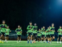 Persebaya Tanpa Tiga Pemain Andalan Tantang PSM Makassar