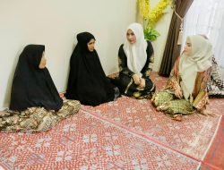 Ketua PKK Aceh Takziah ke Rumah Korban Pembunuhan di Gunung Salak