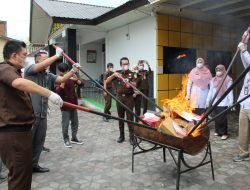 Kejari Aceh Tengah Musnahkan Barang Bukti Narkotika