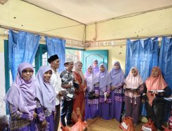 Istri Wagub Bersama PW Salimah Aceh dan Laznas Yakesma Santuni 42 Keluarga Tunanetra