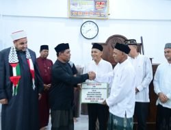 Bupati Aceh Besar Pimpin Safari Ramadhan di Masjid Mujahidin Lamlhom
