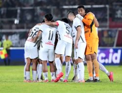 Persija Targetkan Tiga Poin Lawan Semen Padang